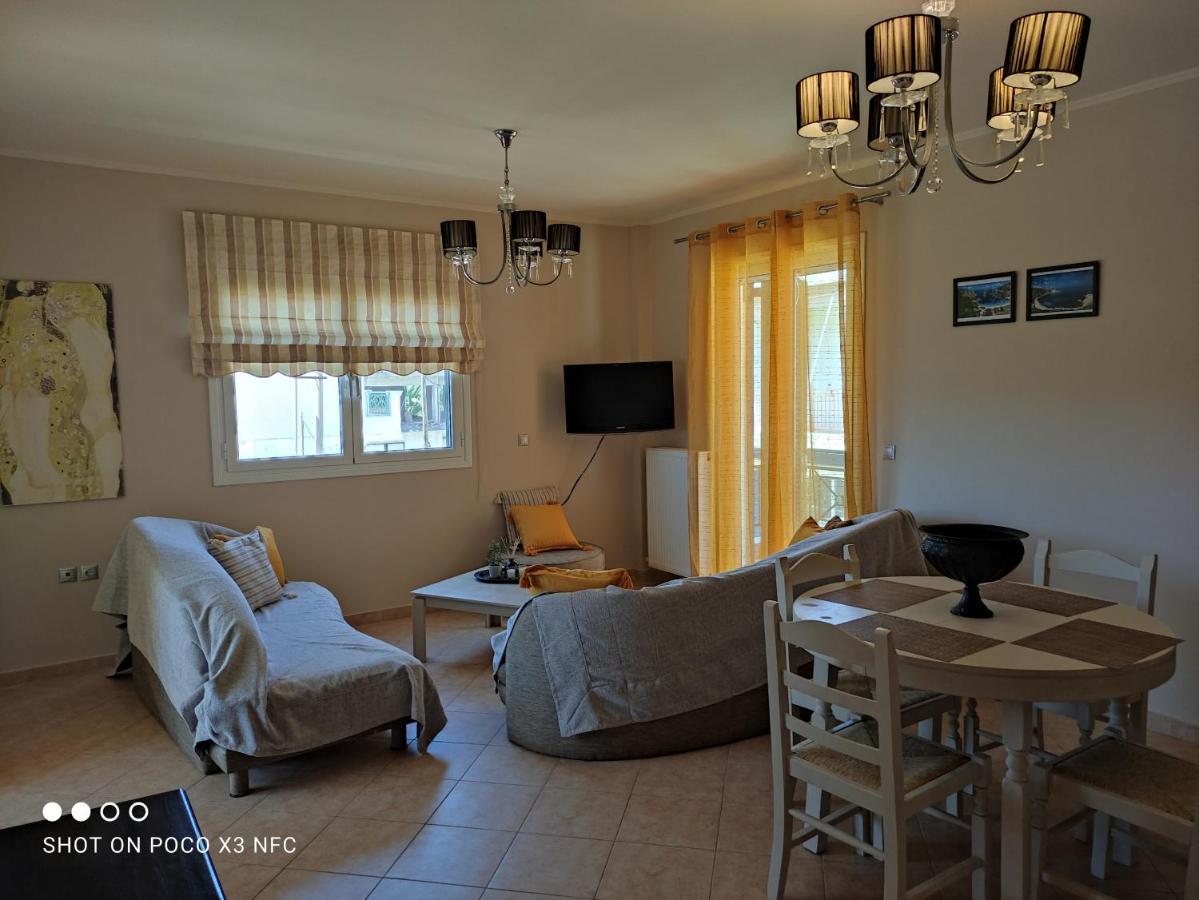 Eliza Apartment Lixouri Esterno foto